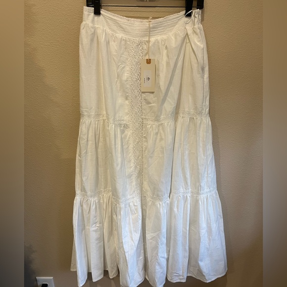 In Loom White Eyelet Maxi Skirt - Picture 1 of 11